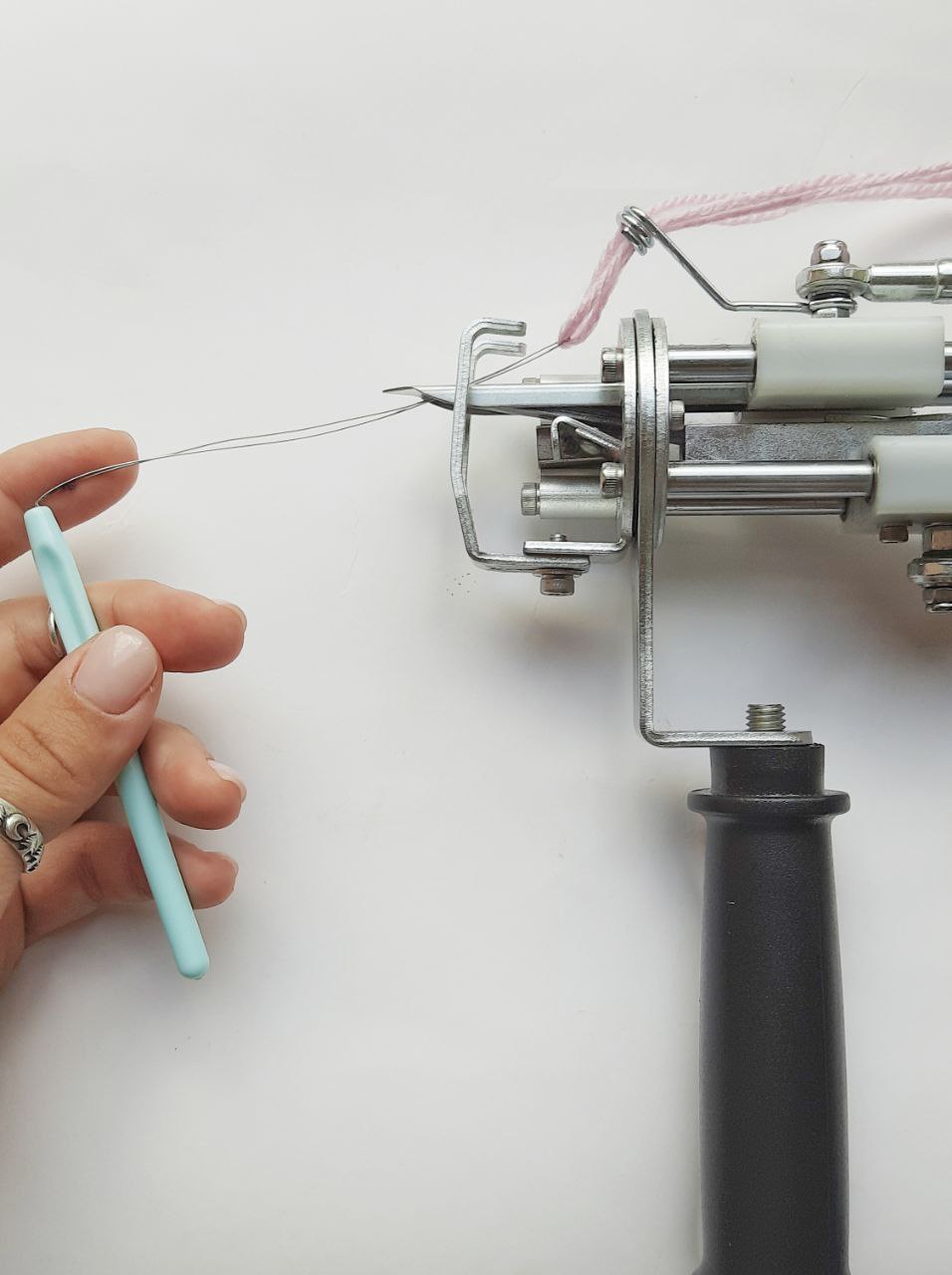 How to Use a Tufting Gun Create Stunning Handmade Rugs