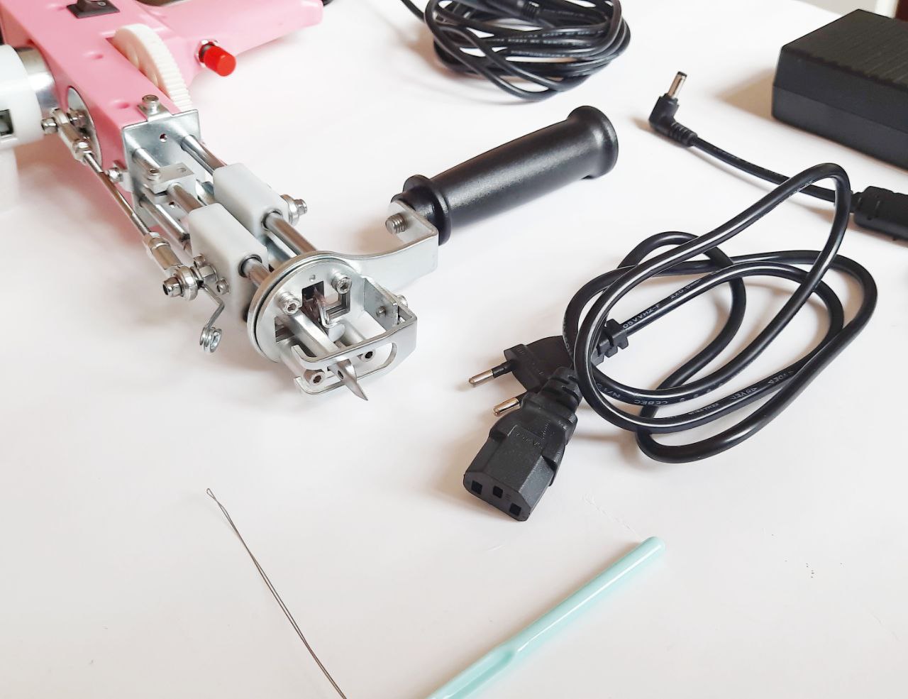 How to Use a Tufting Gun Create Stunning Handmade Rugs